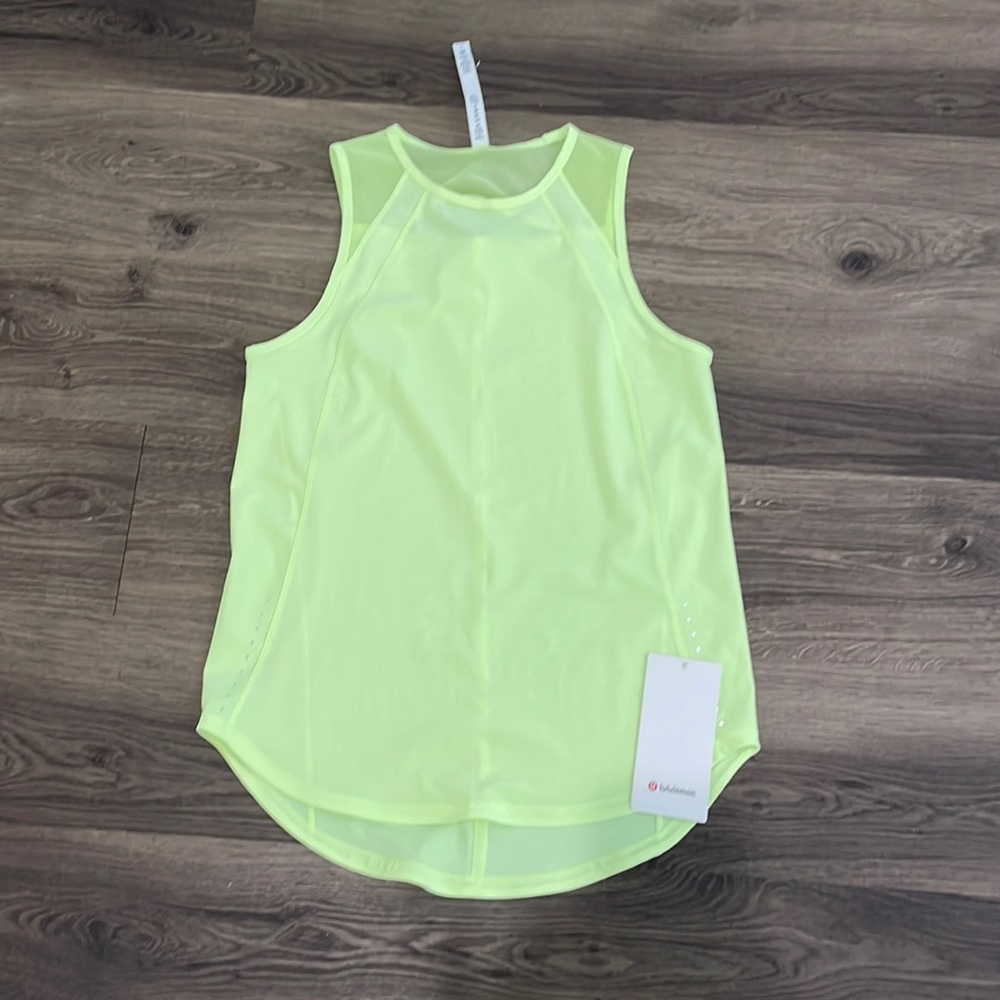 Lululemon Sculpt Tank Neon Yellow/Green in size 6